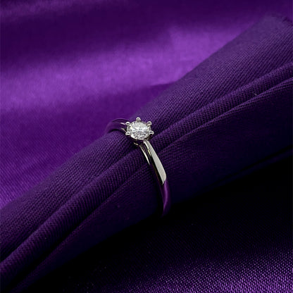 18ct White Gold 0.25ct Diamond Classic Solitaire Ring Z10/20