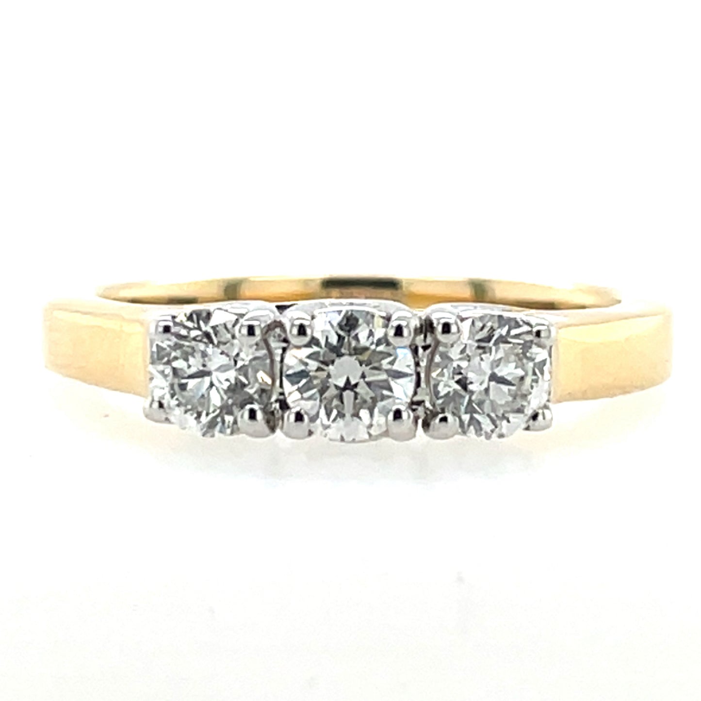 18ct Gold Diamond 0.75ct Trilogy Ring Z10/7