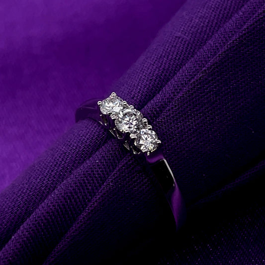 18ct White Gold Diamond Trilogy 0.35ct Ring Z11/32