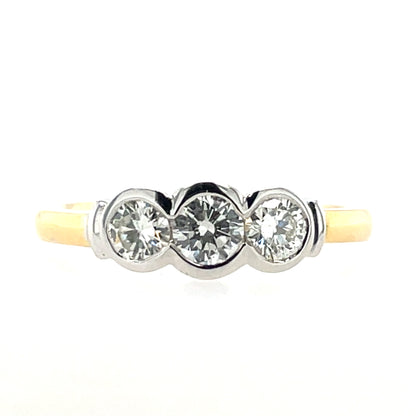 18ct Gold  Diamond Trilogy 0.55ct Ring Z11/11