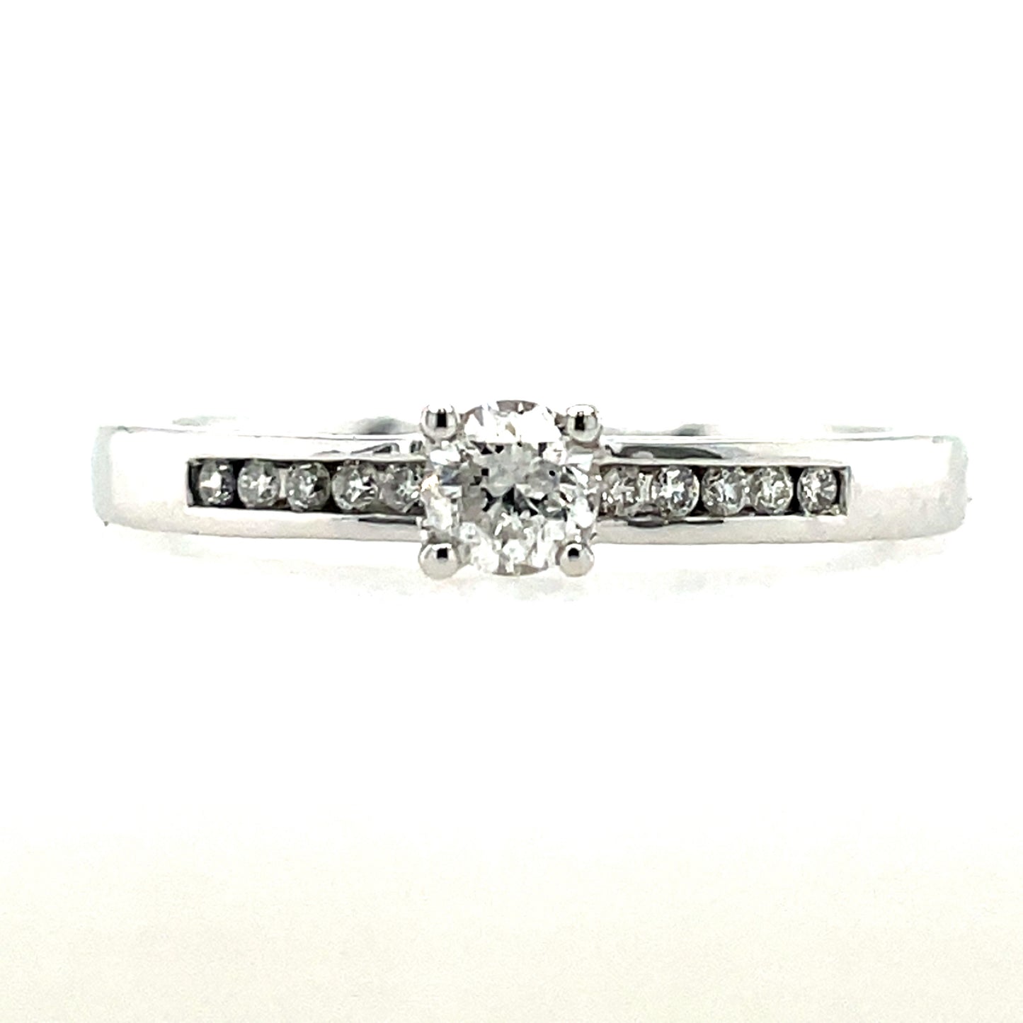9ct White Gold Diamond 0.35ct  Solitaire Ring Z12/35