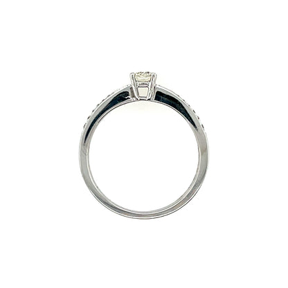 18ct White Gold Diamond 0.31ct  Solitaire Ring with Pavé set shoulders Z12/8