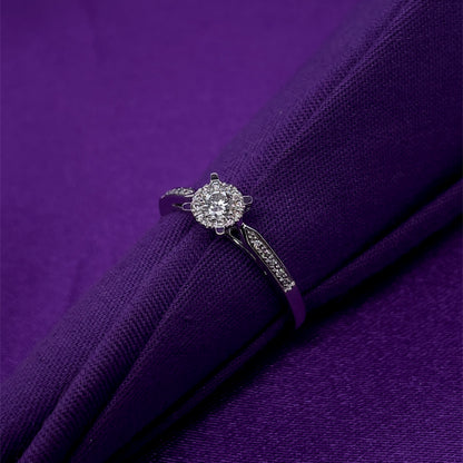 9ct White Gold Diamond 0.25ct Halo Solitaire Ring Z120