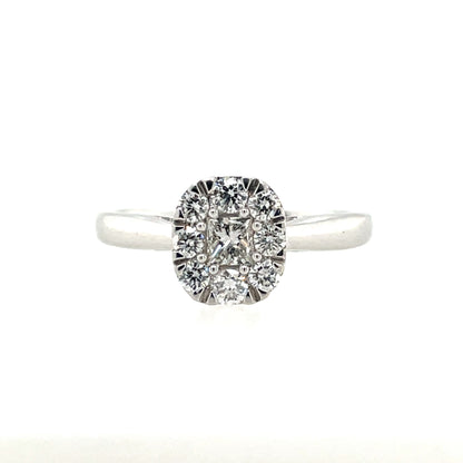 9ct White Gold Diamond Oval 0.50ct Engagement Ring Z123