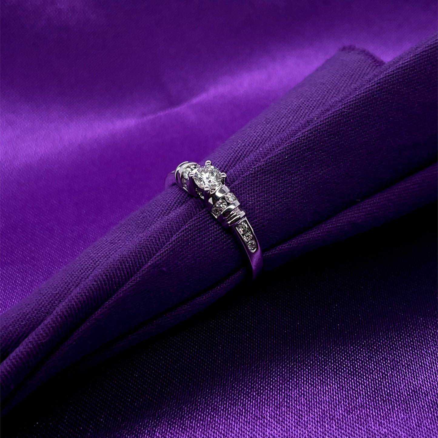 18ct White Gold  Diamond 0.50ct Fancy Solitaire Ring Z12/26