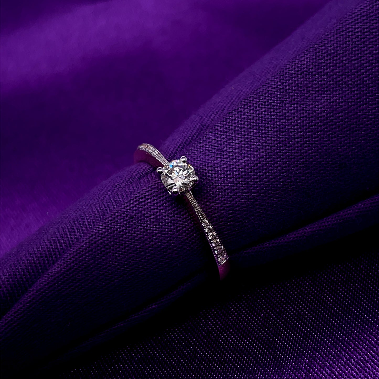 18ct Gold 0.31ct Diamond Classic Solitaire Ring Z12/7