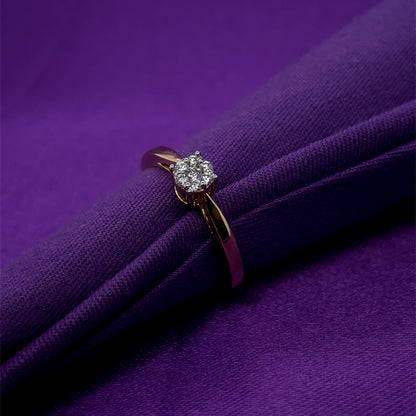18ct Yellow Gold Diamond Halo Ring Z193
