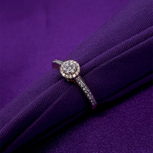 18ct Yellow Gold Diamond 0.28ct Halo Ring z194