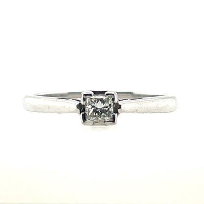 18ct White Gold Princess-Cut Diamond 0.20ct Solitaire Ring Z9/11