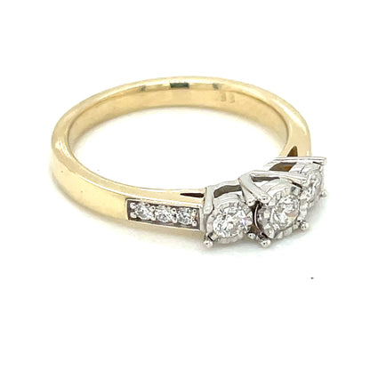 9ct Gold Diamond 0.33ct Trilogy Illusion Ring T75