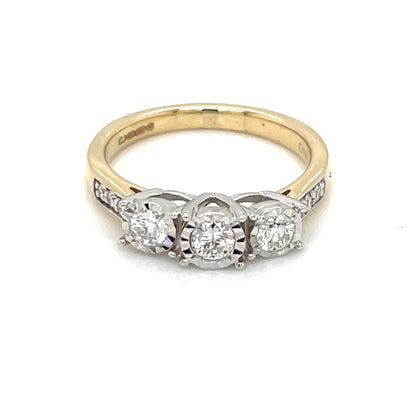 9ct Gold Diamond 0.50ct Trilogy Illusion Ring T76