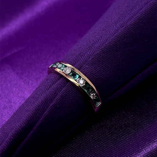 9ct Gold Emerald & Diamond Eternity Ring GRE082