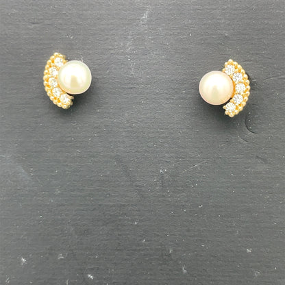 9ct Gold CZ & Pearl Stud Earrings GEP361