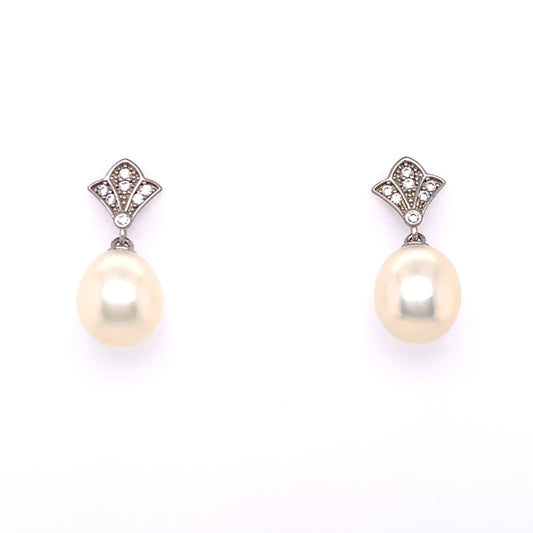 9ct White Gold Vintage Freshwater Pearl  Drop Earrings WEP010