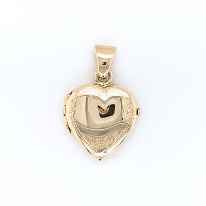 9ct Gold Engraved Heart Locket GL046 D