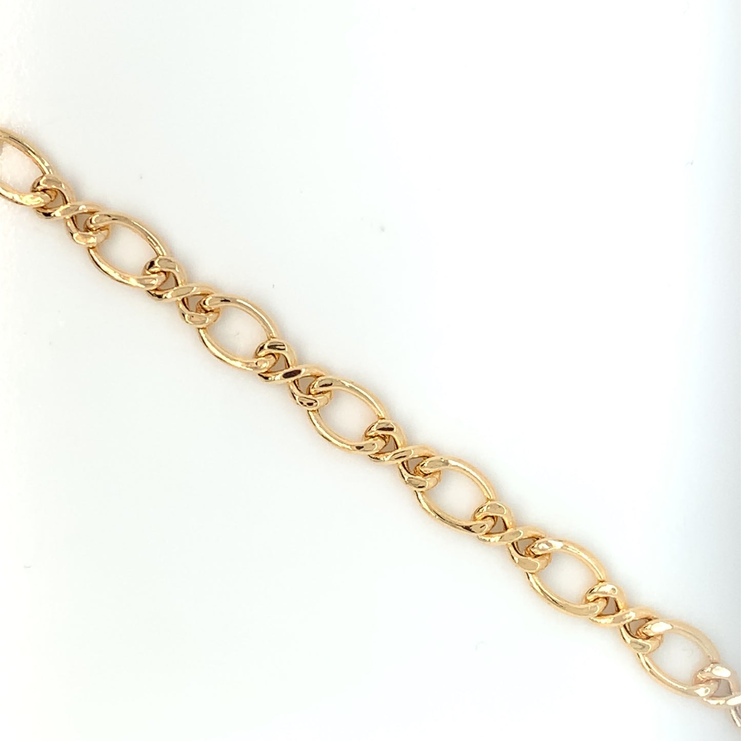 9ct Gold Fancy Hollow Curb Bracelet GB466