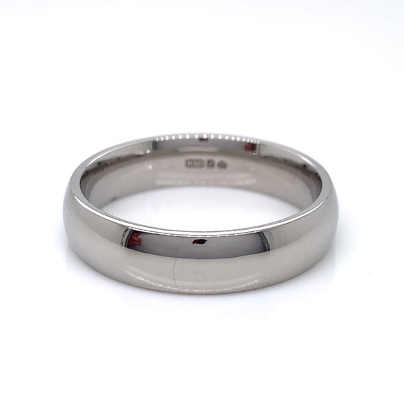 Platinum 600 Men's 5mm Heavy Court Wedding Ring