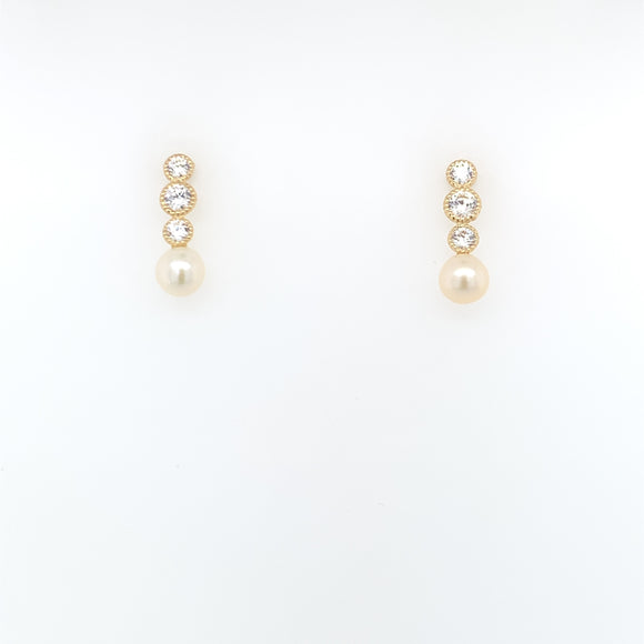 9ct Gold Freshwater Pearl & CZ Stud Earrings