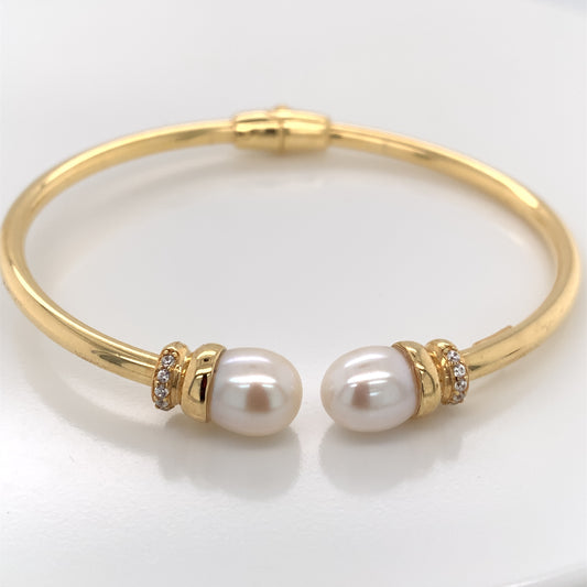 Gold Plated Silver Italian Pearl Hinged Torc Bangle JES126GP