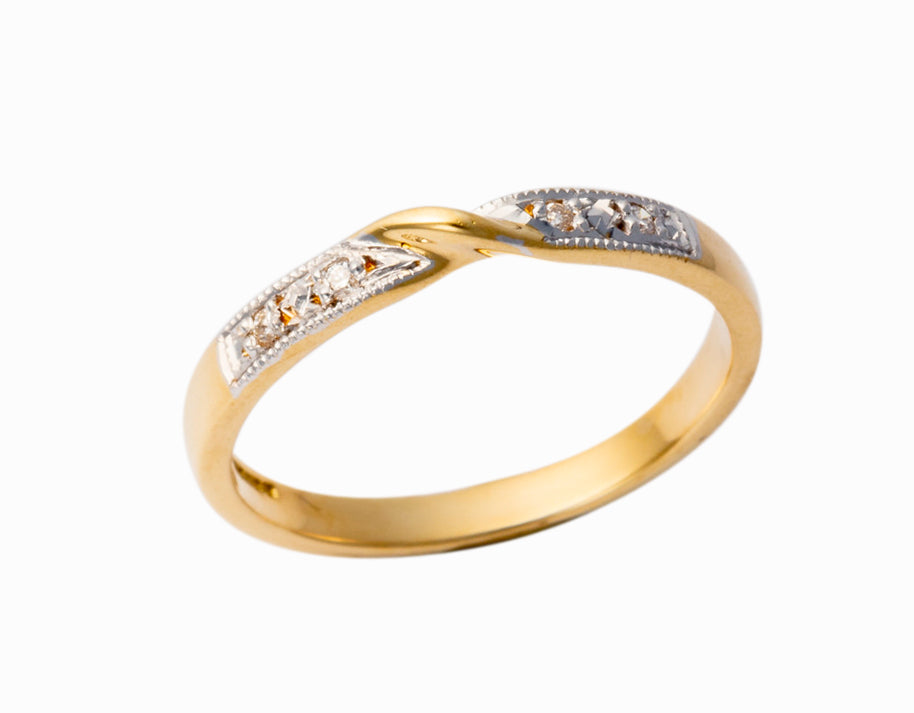 18ct Gold Diamond Twist Wedding Band EW138