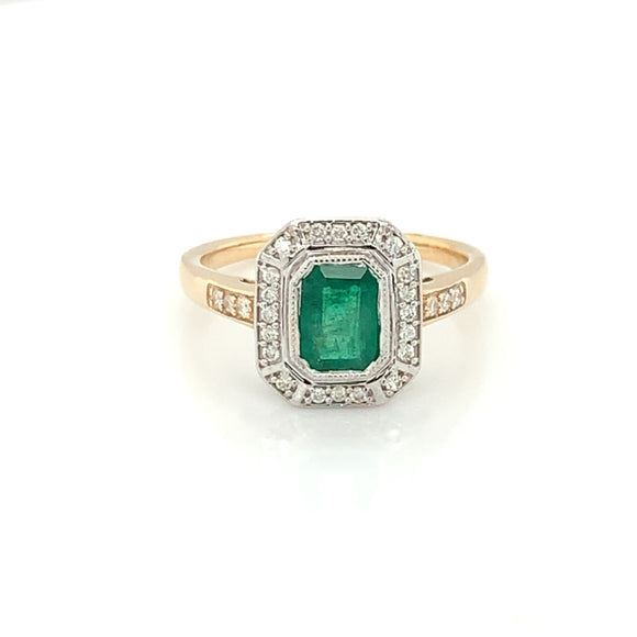 9ct Gold Vintage Style Emerald & Diamond Ring