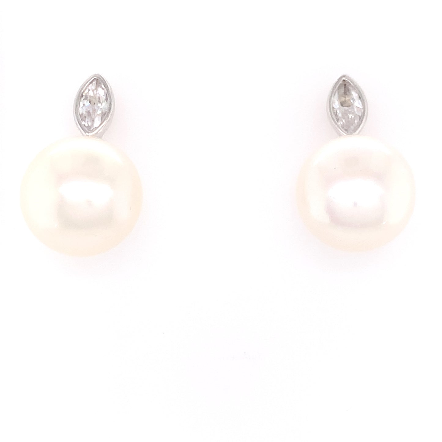 Sterling Silver Freshwater Pearl Marquise CZ Stud Earrings SER182