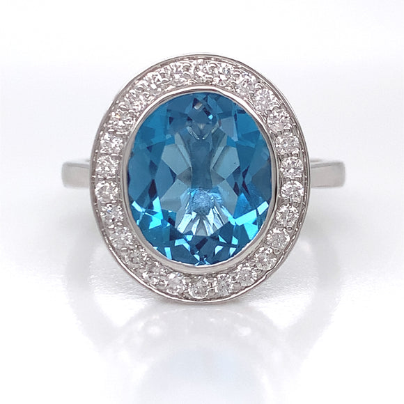 9ct White Gold Blue Topaz & Diamond Vintage Cluster Ring