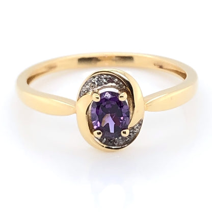 9ct Gold Amethyst & Diamond Swirl Ring