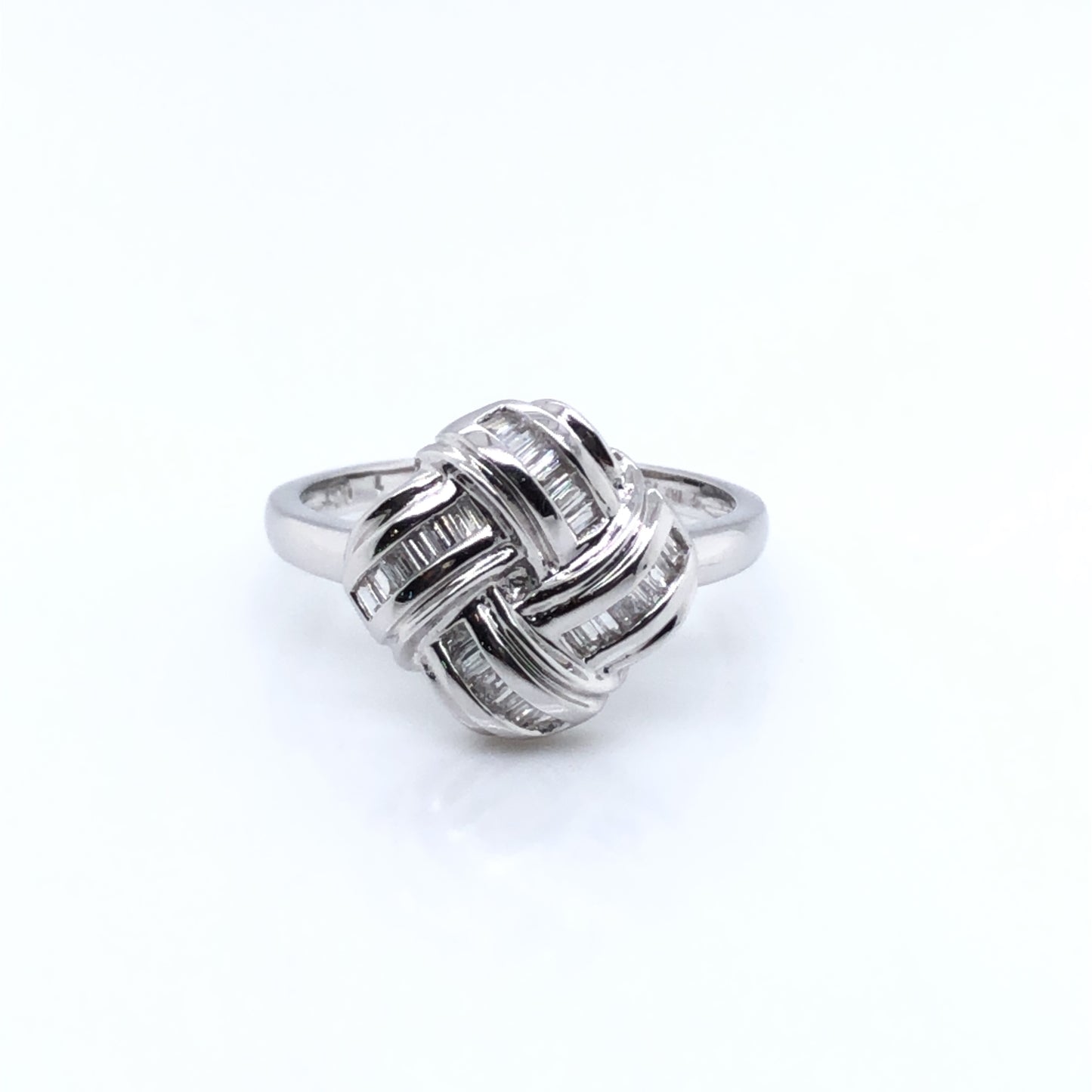 18ct White Gold Diamond Knot Ring