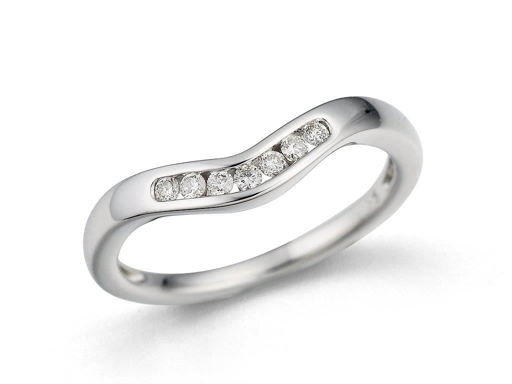 Diamond V-shaped  0.11ct Wedding Band DW308