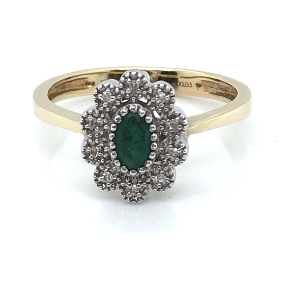 9ct  Gold Emerald and Diamond Vintage Cluster Ring