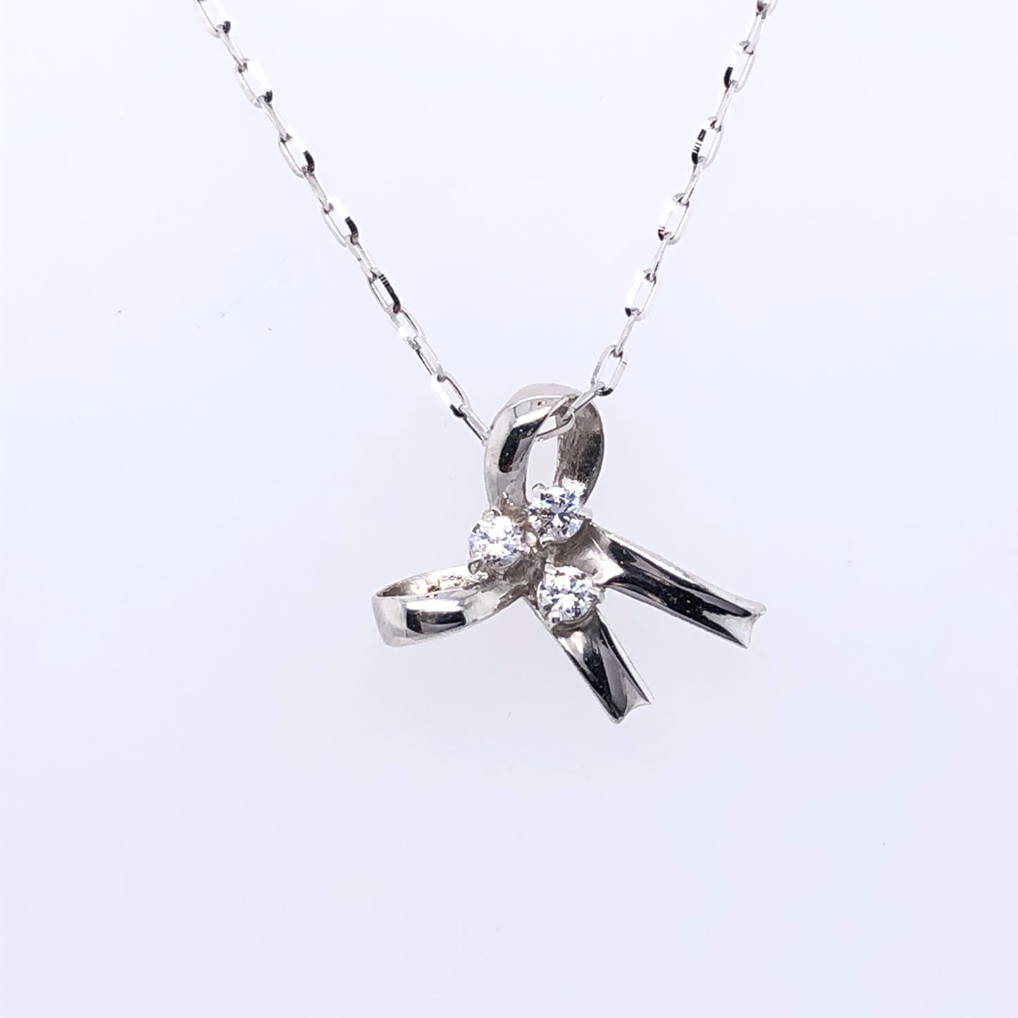 9ct White Gold CZ Bow Pendant