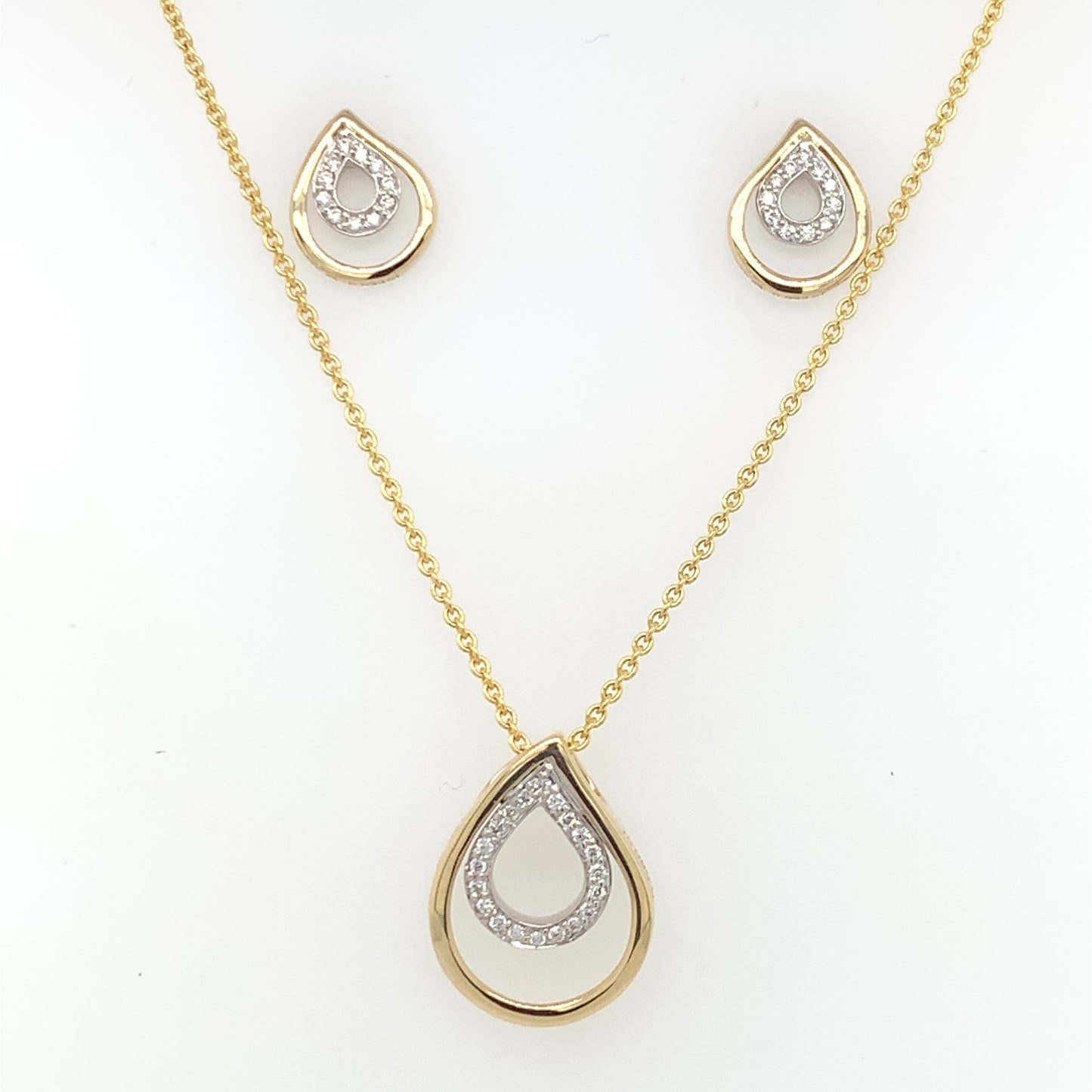 9ct Gold Diamond 0..08ct Teardrop Pendant