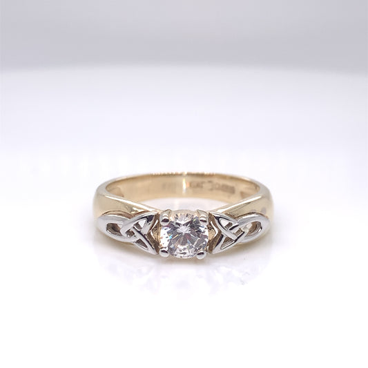 10ct Gold CZ Celtic Solitaire Ring GRZ165