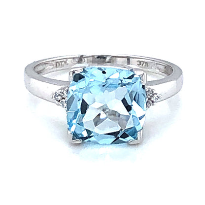 9ct  White Gold Blue Topaz & CZ Ring