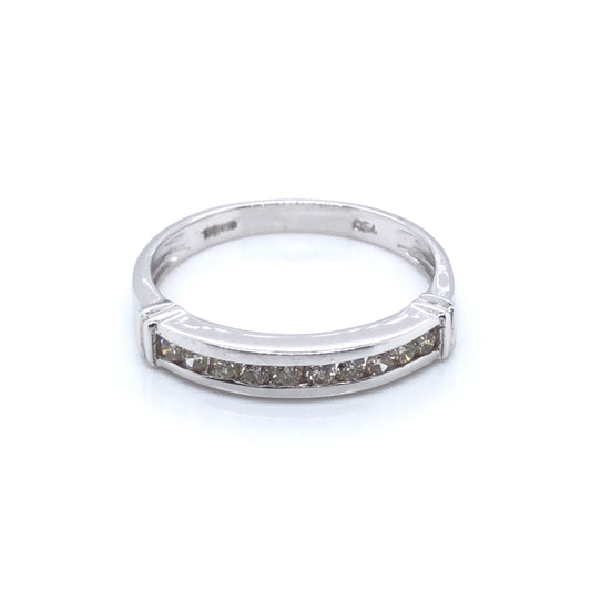 18ct White Gold Diamond 0.25ct Channel-set Ring X15