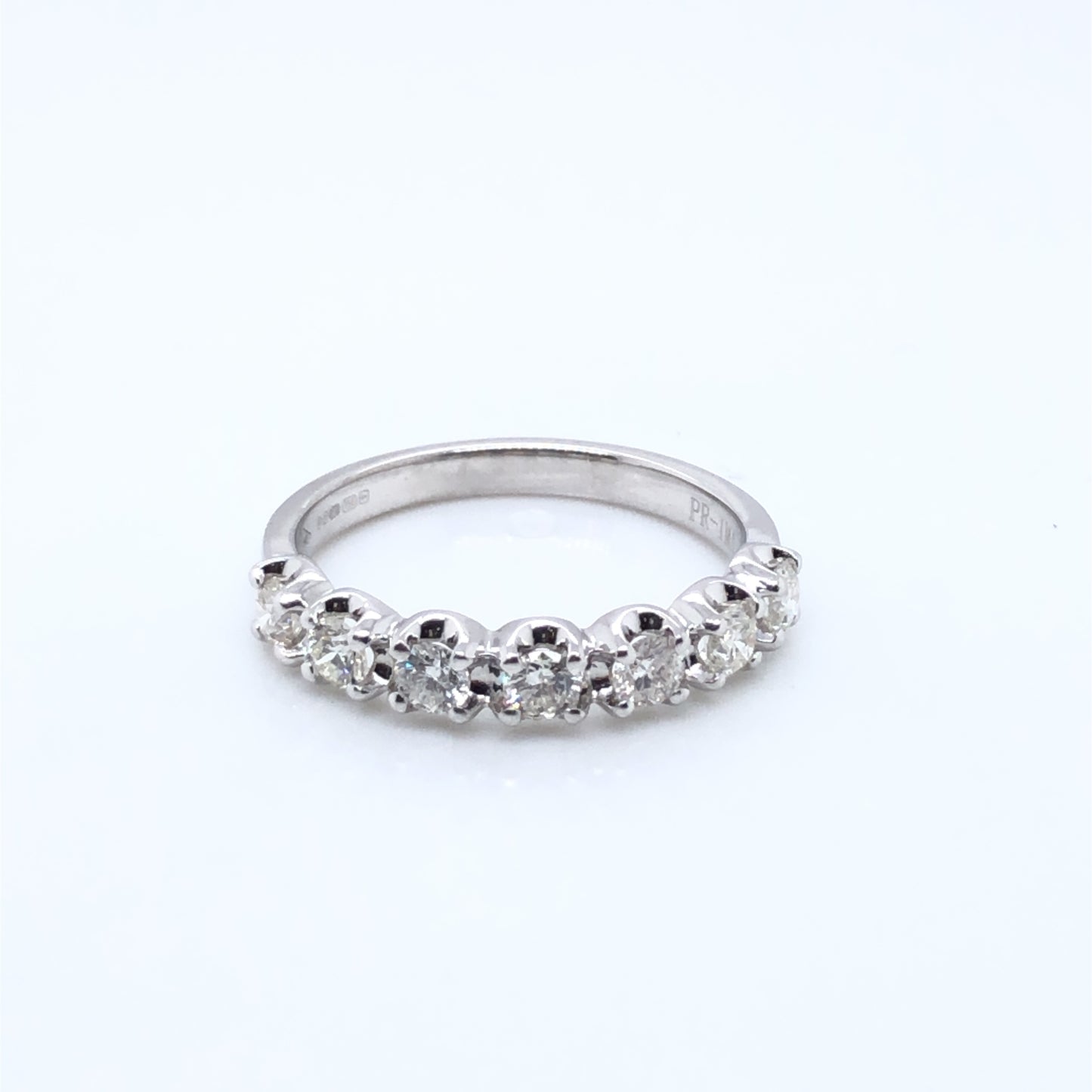 18ct White Gold Diamond 0.63ct Eternity Ring X88