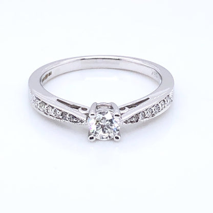 18ct White Gold Diamond Solitaire Ring