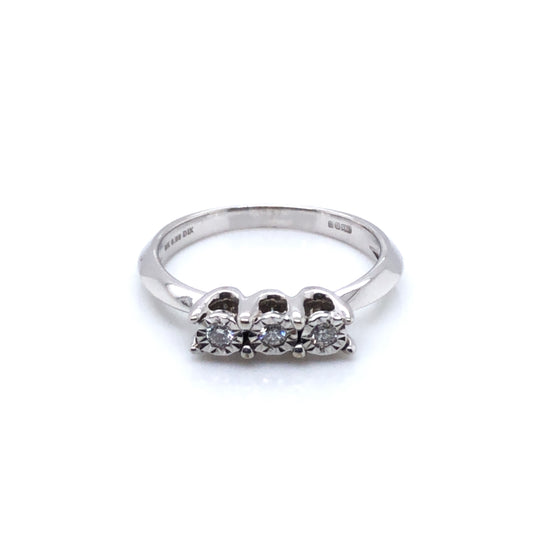 9ct White Gold Diamond Illusion Trilogy Ring