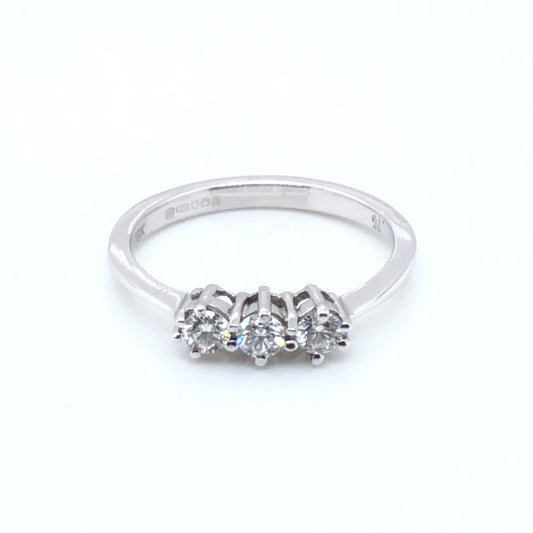 18ct White Gold Diamond 0.25ct Trilogy Ring