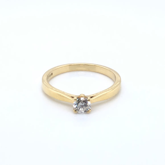 18ct Gold 0.30ct Diamond Classic Solitaire Ring