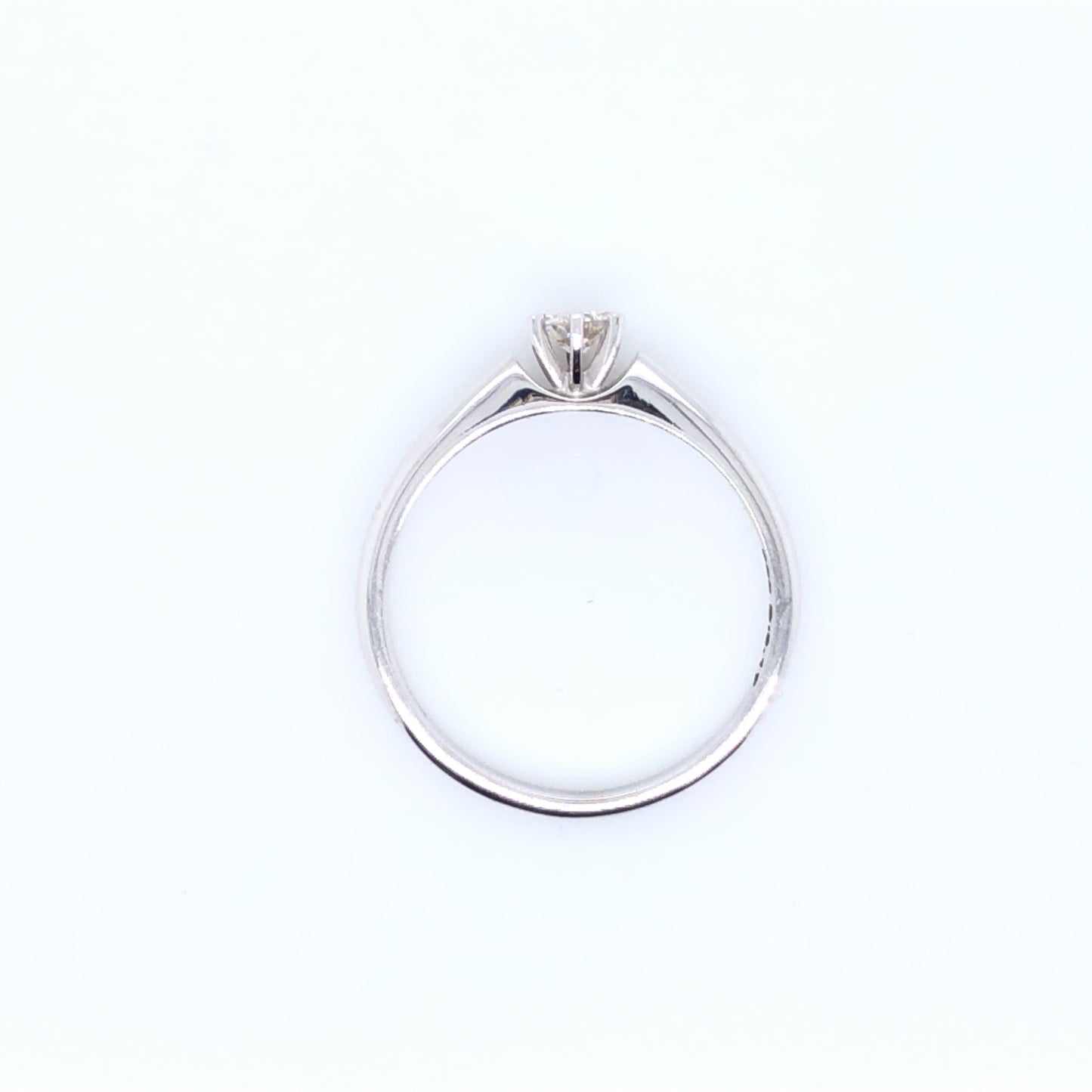 18ct White Gold Diamond Dainty Solitaire Ring