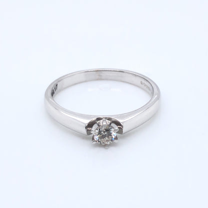 18ct White Gold Diamond Dainty Solitaire Ring